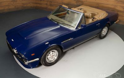 1981 Aston Martin V8 Aston-Martin Volante Cabriolet LHD