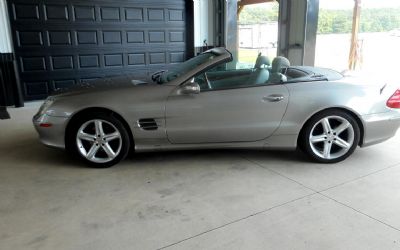 Photo of a 2005 Mercedes-Benz SL-Class SL500 for sale