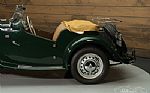 1953 TD Thumbnail 10