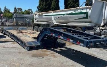 Photo of a 2004 Cozad 60 Ton Lowboy Trailer Trailers for sale