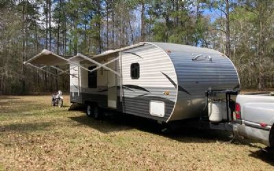 Photo of a 2016 Crossroads 25' Z-1 Trailers for sale