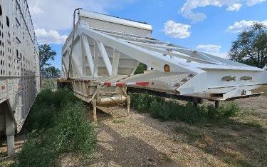 Photo of a 2007 CTS Belly Dump With Electric Tarp for sale