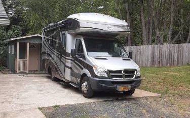 Photo of a 2009 Dodge Sprinter Fleetwood 24A Class C for sale