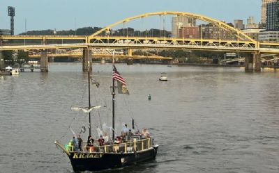 1966 Dyer Replica Pirate Ship With 18 Water Cannons Boat