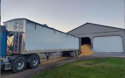 Photo of a 2010 EBY 48FT Hopper/Grain Trailer Hopper/Grain Trailer for sale