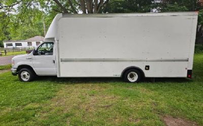 Photo of a 2019 Ford E350 Box Truck for sale