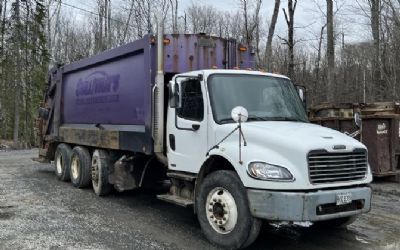 2007 Freightliner Business Class M2 100 Commercial Trucks