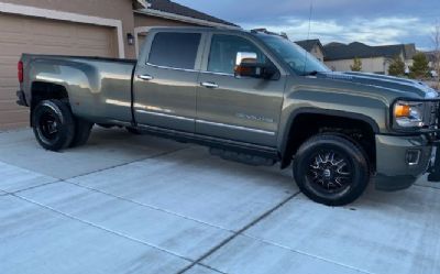Photo of a 2018 GMC Sierra Denali for sale