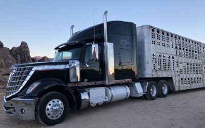 Photo of a 2016 International Lonestar Sleeper Trucks for sale