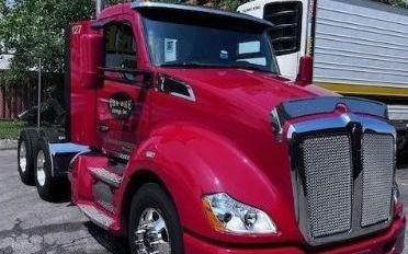 Photo of a 2017 Kenworth T680 Day Cab Trucks for sale