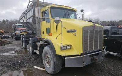 Photo of a 2008 Kenworth T800 BAY Lynx Multicat 8X4 Stone Spreader for sale