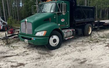 Photo of a 2011 Kenworth T370 Dump Truck for sale