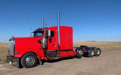 Photo of a 2021 Kenworth W900L Sleeper Trucks for sale