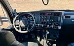 2022 T880 Sleeper Semi Tractor Thumbnail 27