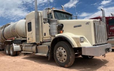 Photo of a 2013 Kenworth T800 Commercial Trucks for sale