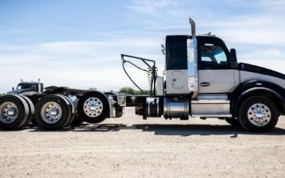 Photo of a 2020 Kenworth T880 Sleeper Trucks for sale