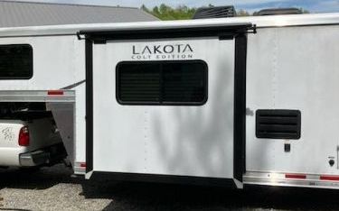 Photo of a 2022 Lakota Colt 3 Horse Trailer for sale