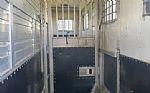2005 4 Horse Trailer with Living Quarters Thumbnail 6