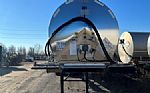 1995 MC307 5,000 gallon insulated chemical trailer Thumbnail 2