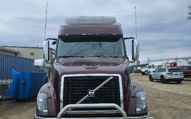 Photo of a 2018 Volvo VNL42780 Sleeper Trucks for sale