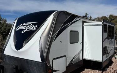 2018 Grand Design Imagine 2400BH