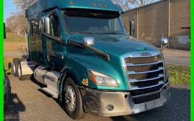 2020 Freightliner Cascadia 