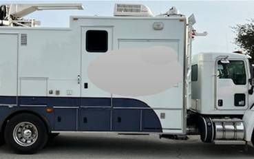 Photo of a 2015 Kenworth T370 Truck With Box & Generator for sale