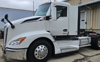 Photo of a 2023 Kenworth T680 for sale