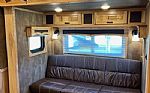 2020 4 Horse w/ Living Quarters Thumbnail 10
