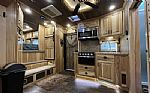 2020 4 Horse w/ Living Quarters Thumbnail 16