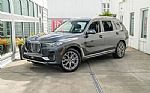 2019 X7 Thumbnail 2