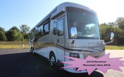 Photo of a 2019 Newmar Mountain Aire 4018 for sale