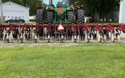 2014 Case IH 1830 
