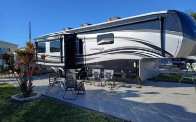 2021 Jayco Pinnacle Fbts 36FBTS Pinnacle 36FBTS Fifth Wheel
