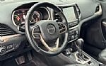 2018 Cherokee Thumbnail 12
