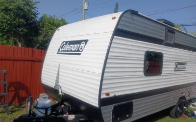 2025 Coleman Lantern 17R 