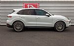 2022 Cayenne Thumbnail 41