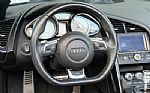 2011 R8 Thumbnail 19