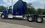 2020 W900 Sleeper Semi Truck Thumbnail 5