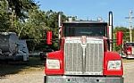 2021 W900 Day Cab Thumbnail 12