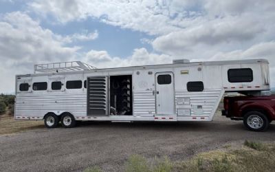Photo of a 2006 Cimarron 5 Horse Trailer for sale