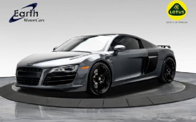 2011 Audi R8 5.2 Quattro Enhanced Leather Package 6-Speed Manual!