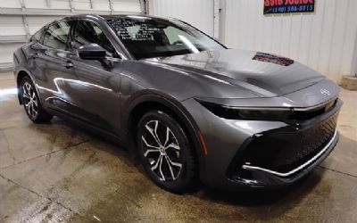 2023 Toyota Crown XLE