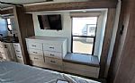 2023 Paradigm 382RK Fifth Wheel Thumbnail 12