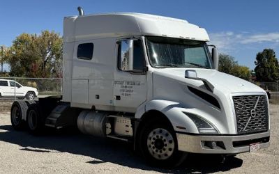 Photo of a 2020 Volvo VNL 64T760 Conventional Sleeper Semi for sale