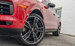 2022 Cayenne Thumbnail 4