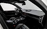 2023 Cayenne Thumbnail 40