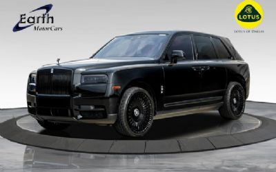 2023 Rolls-Royce Cullinan Loaded - Starlight - Custom Wheels