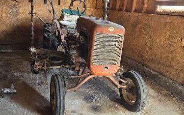 Photo of a 1953 Allis Chalmers B Classic Tractor for sale