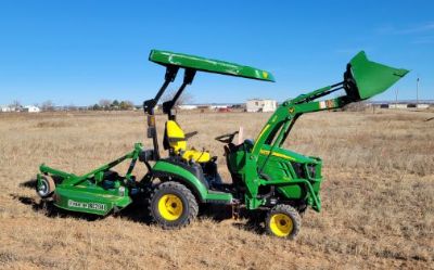 Photo of a 2020 John Deere 1025R Tractor Mower for sale